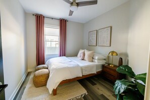 3 Schlafzimmer, Bügeleisen/Bügelbrett, WLAN, Bettwäsche
