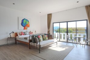 Villa | Free WiFi