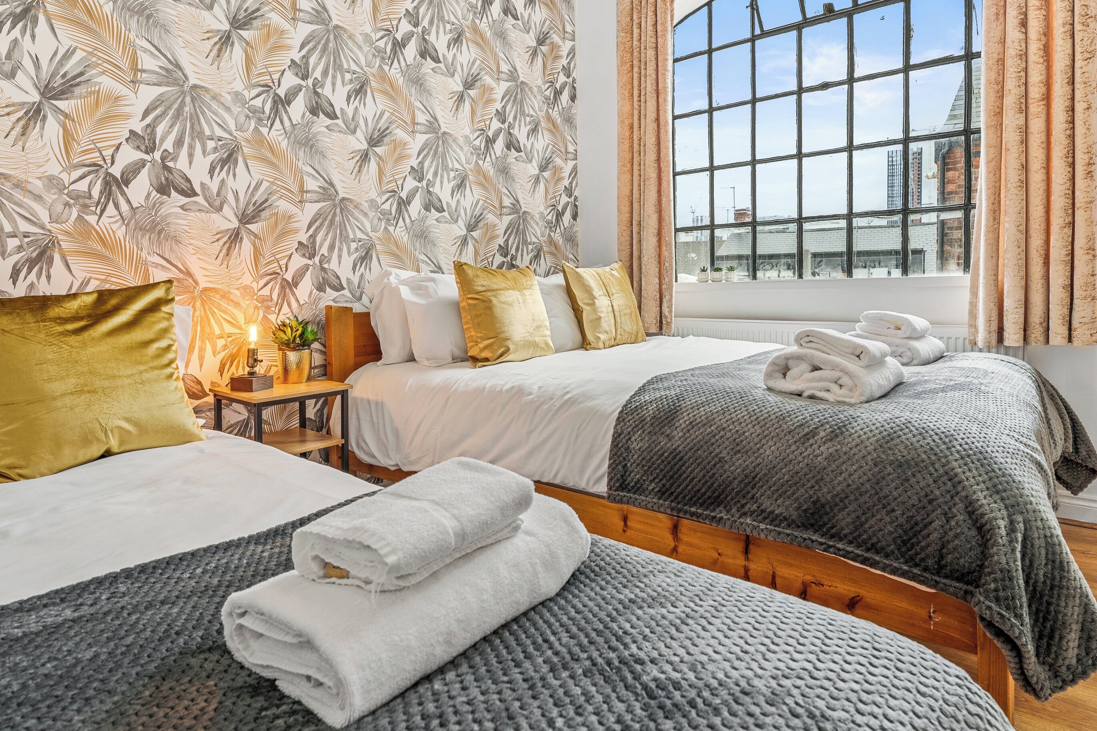 3 bedrooms, WiFi, bed sheets