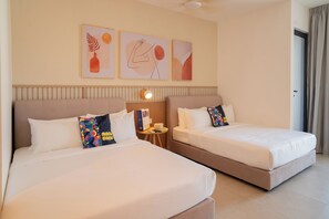 Deluxe Studio, Non Smoking, City View