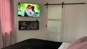 1 camera, ferro/asse da stiro, Wi-Fi, lenzuola