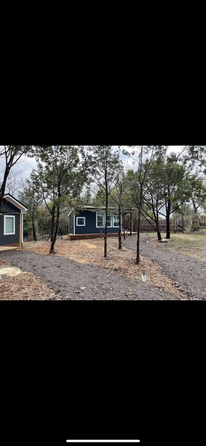 Beautiful comfy romantic cabin with great sunset views