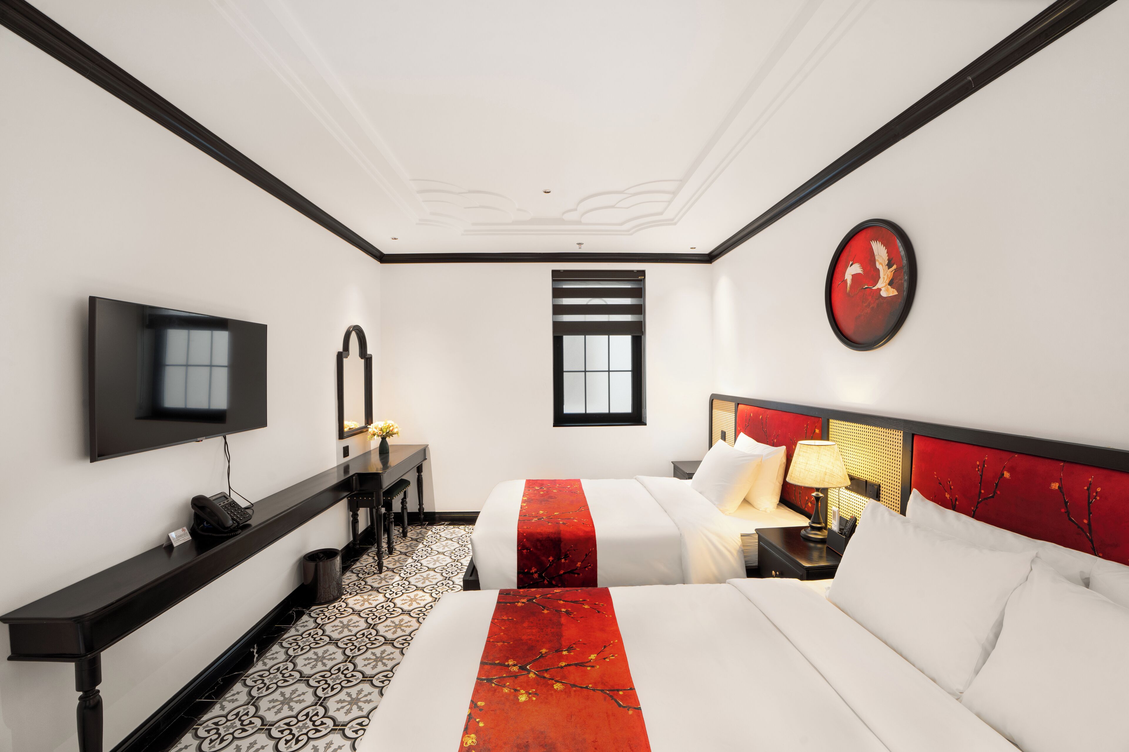 Ropa de cama hipoalergénica y escritorio 