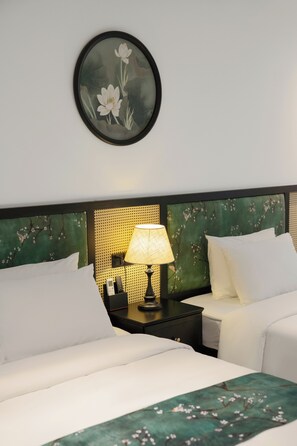 Ropa de cama hipoalergénica y escritorio 