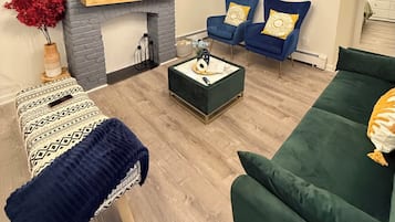 Smart TV, video games, ping pong