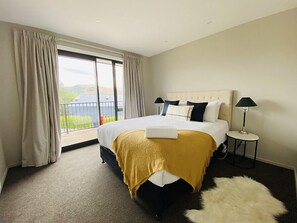 1 soverom, strykejern/-brett og sengetøy