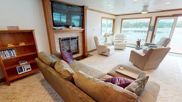 Smart TV, fireplace, video games, DVD player