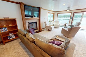 Smart TV, fireplace, video games, DVD player