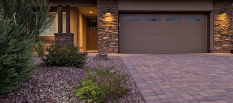 A perfect Arizona getaway in Dove Mountain w heated pool & gated community.