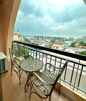 Comfort Double or Twin Room, City View | In-room safe, blackout drapes, soundproofing, free WiFi