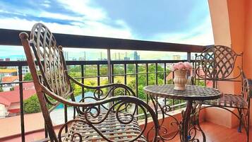 In-room safe, desk, laptop workspace, blackout drapes