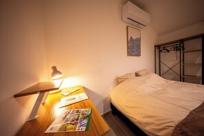 1 chambre, fer et planche à repasser, Wi-Fi, draps fournis