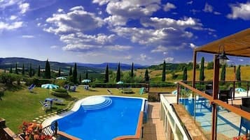 Indoor pool, seasonal outdoor pool, pool umbrellas, sun loungers