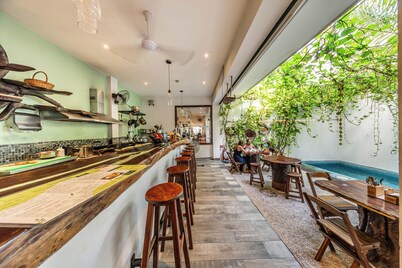 Beautiful Villa in downtown Playa del Carmen, 1 block from Fifth Avenue