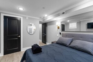 3 bedrooms, iron/ironing board, free WiFi, bed sheets