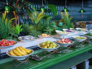 Desayuno buffet todos los días (con cargo)