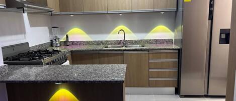 Microwave, oven, stovetop, coffee/tea maker