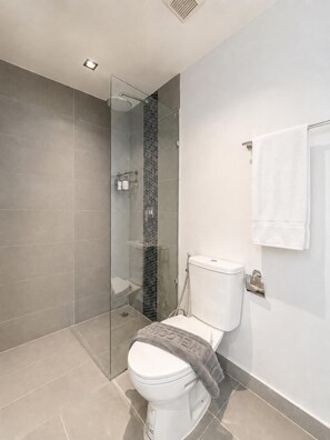 Apartment, Balcony, City View | Bathroom | Shower, hair dryer, towels, toilet paper - Boutique Bliss 1BR T1-506 (Chalong)