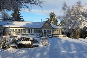 View from property - Tekapo 1929 - Pioneer Cottage (Lake Tekapo)