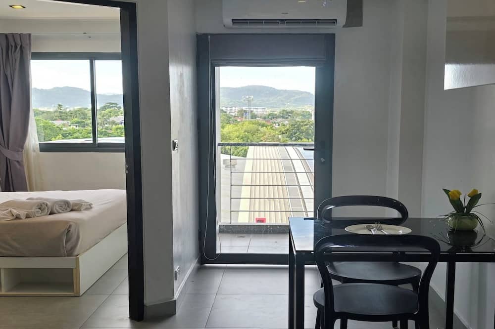 Tranquil Tide 1 BR T1-605