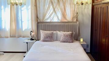 1 bedroom, free WiFi, bed sheets