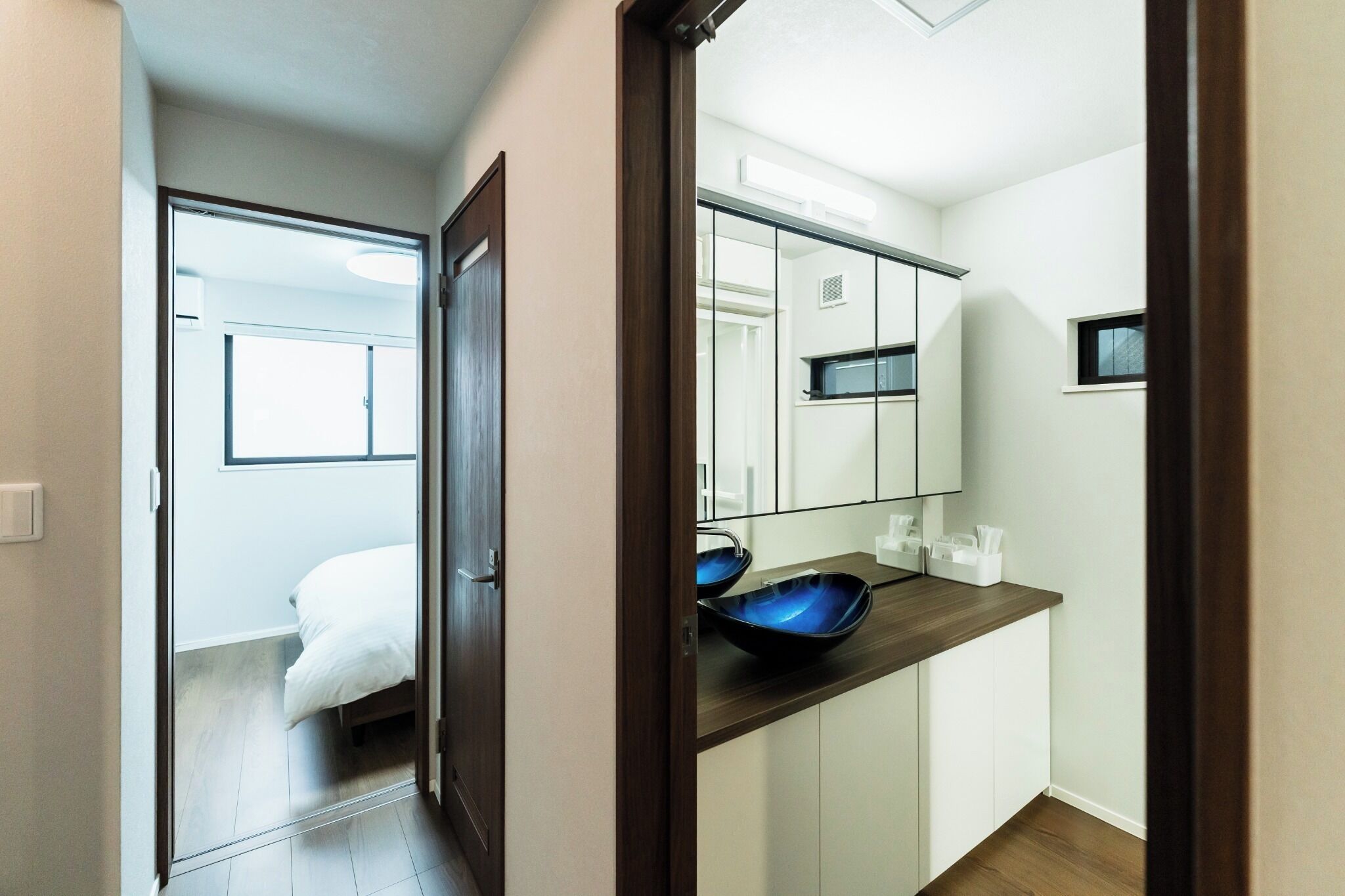 4 bedrooms, desk, free WiFi, bed sheets