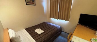 Nonsmoking single room | Room only / Maniwa Okayama