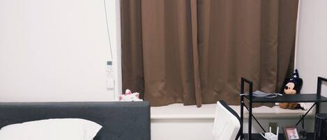 1 bedroom, desk, iron/ironing board, free WiFi