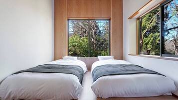 Skrivbord, gratis wi-fi och sängkläder