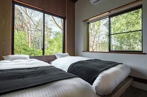4 habitaciones, escritorio, wifi gratis y ropa de cama