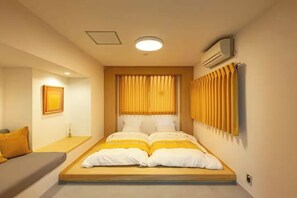 2 bedrooms, desk, free WiFi, bed sheets