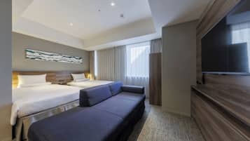 1 bedroom, desk, iron/ironing board, WiFi (free)