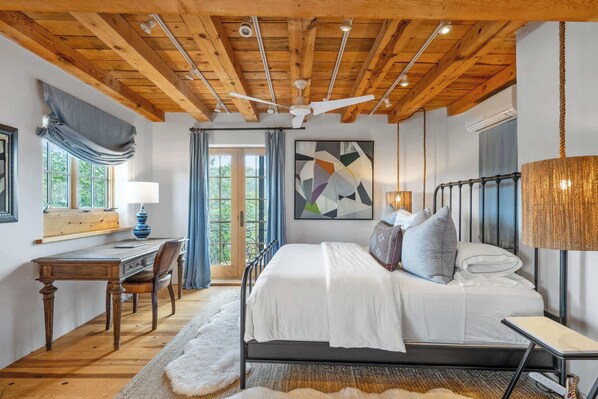 4 chambres, fer et planche à repasser, Wi-Fi, literie fournie