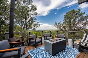 Terrace/patio - Atalaya - Mountaintop Luxury (Santa Fe)