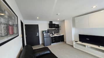 Apartment, Balkon, Stadtblick | Wohnbereich