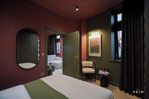 1 habitación, tabla de planchar con plancha, wifi y ropa de cama 