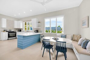 Fridge, microwave, oven, stovetop - SeaSwept Villa Spacious modern luxury 4bdrm white sand beach in Charming Jamaica (Trelawny)