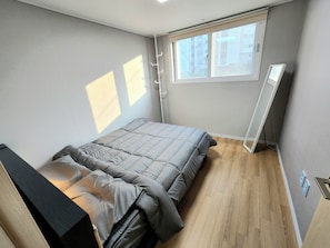 2 habitaciones, tabla de planchar con plancha y wifi gratis