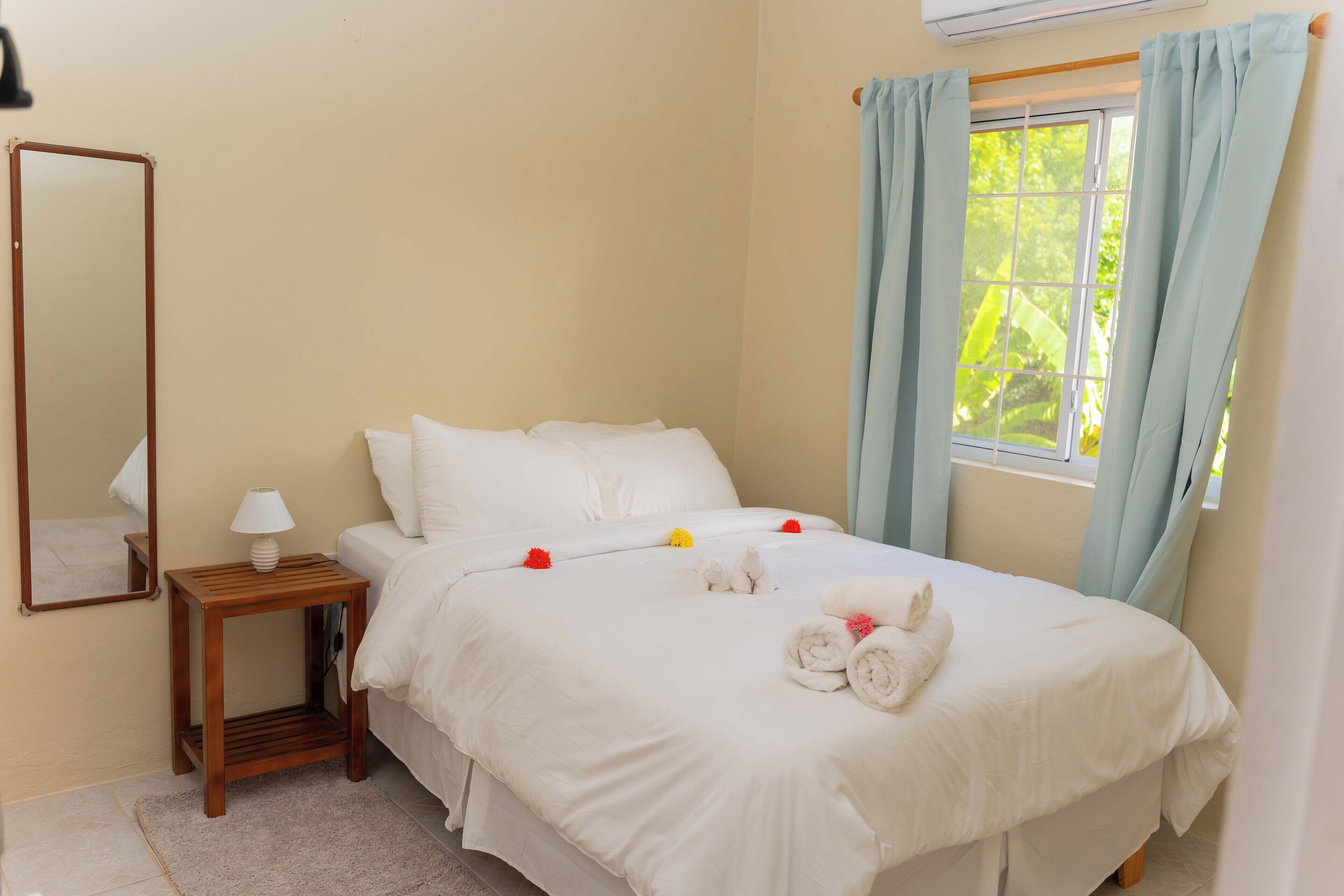 1 sovrum, strykjärn/strykbräda, wi-fi och sängkläder