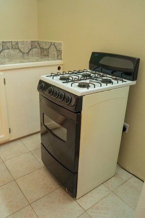 Mikrowelle, Ofen, Herdplatte