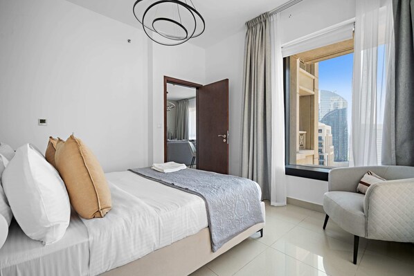1 bedroom, desk, iron/ironing board, WiFi