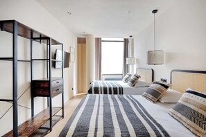 2 bedrooms, laptop workspace, iron/ironing board, bed sheets - Refurbished Apartment - 2bd/8p - Place D'italie (Paris)