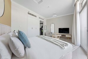 Schreibtisch, Bügeleisen/Bügelbrett, WLAN, Bettwäsche