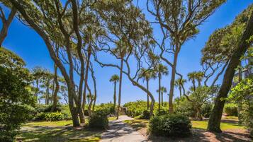 Enceinte de lâhĂ©bergement