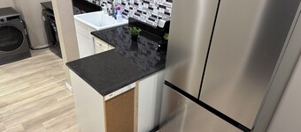 Cozy 1BR apartment near VIA RAIL London