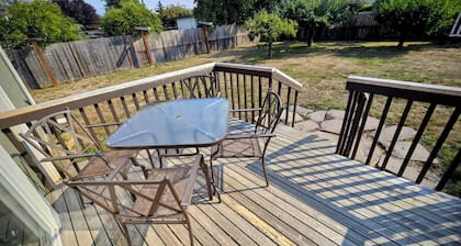 Cozy home base for Whidbey adventures!