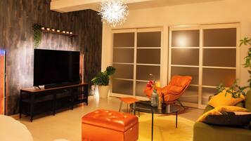 Apartment | Desk, free WiFi