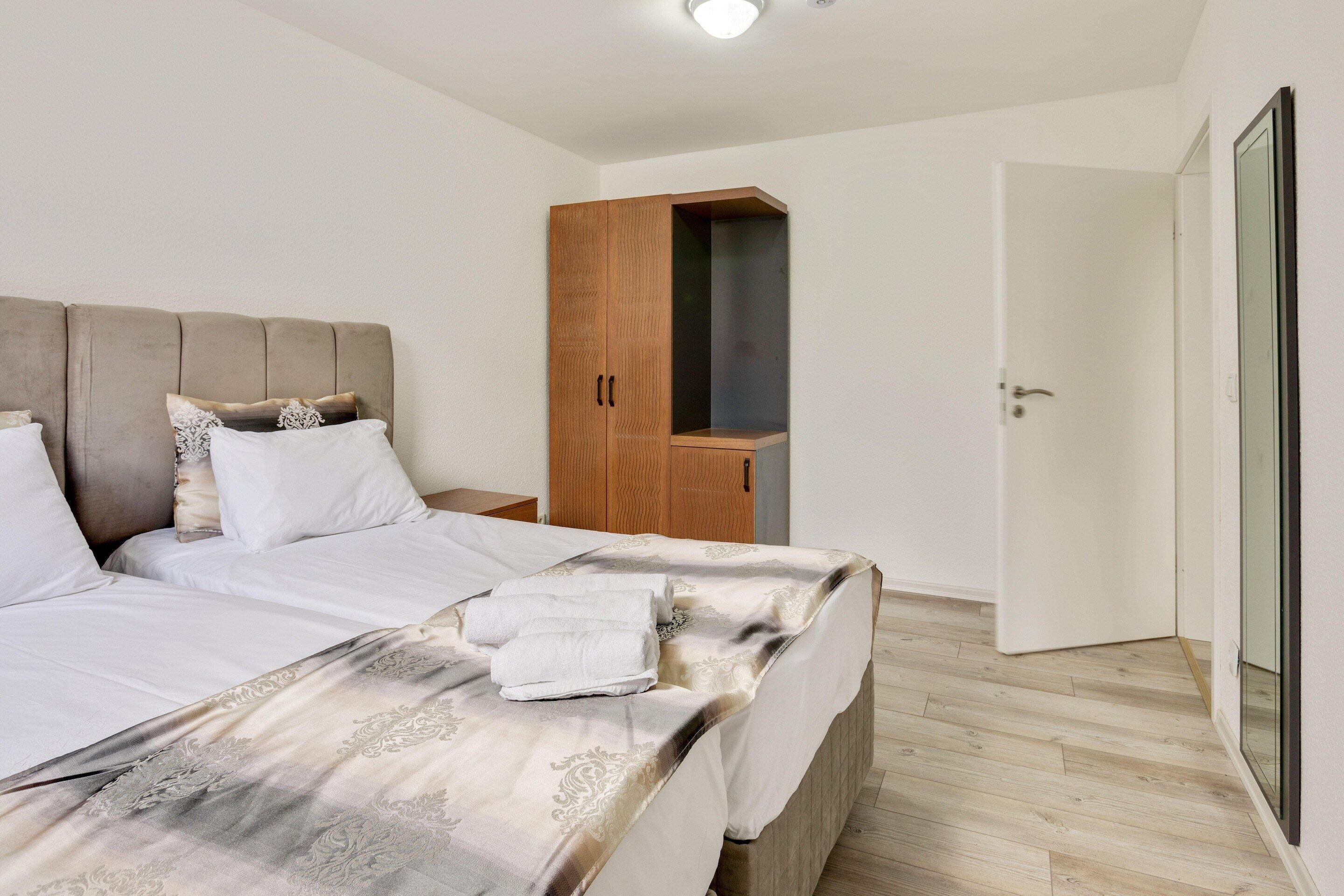 Apartemen Klasik, 2 kamar tidur | 6 kamar tidur dan dilengkapi dengan perabotan berbeda-beda