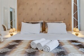 Classic Apart Daire, 2 Yatak Odası | 6 yatak odası, ayrı ayrı döşenmiş, çarşaf takımı