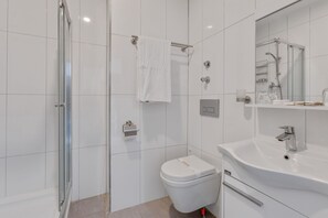 Bathroom - Oberhausen Urban Retreat (Oberhausen)